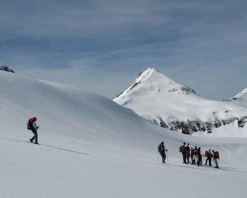 Mountain Guides "Bureau du Puy Mary"